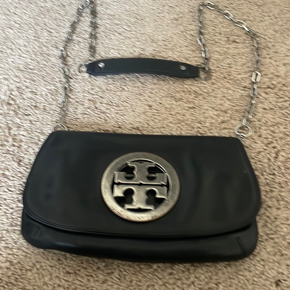 Gently used Tory Burch crossbody leather with silver chain